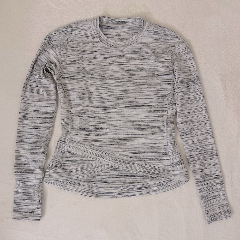 Lululemon Front Crossover Long Sleeve Top in Grey Multi, Size 6